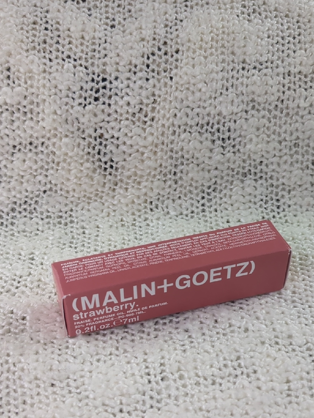 (MALIN+GOETZ) Rollerball strawberry perfume oil., 7ml/0.20fl oz - Picture 6 of 10